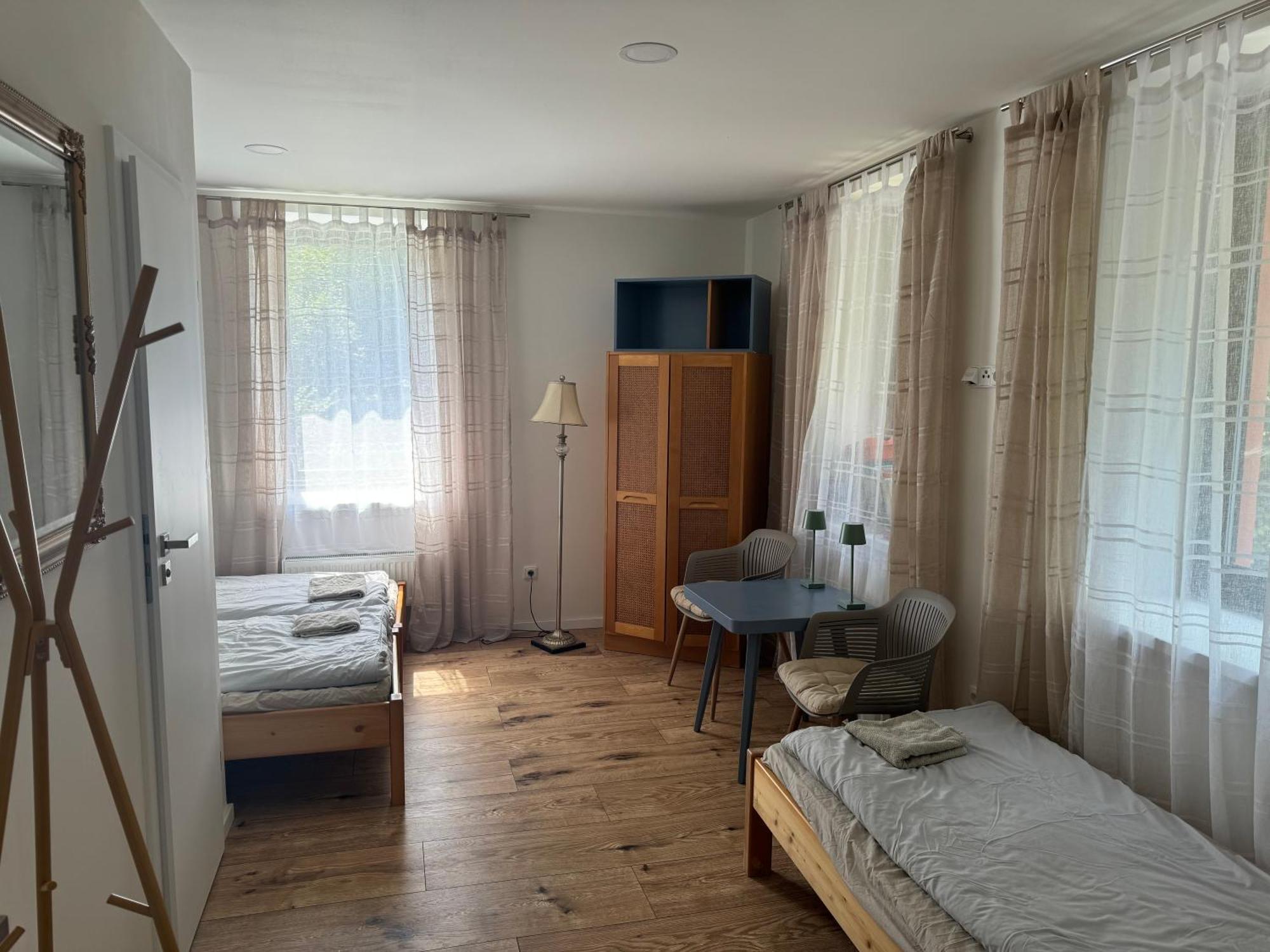 Tkalcovna U Zlateho Potoka Apart otel Dobrany  Dış mekan fotoğraf